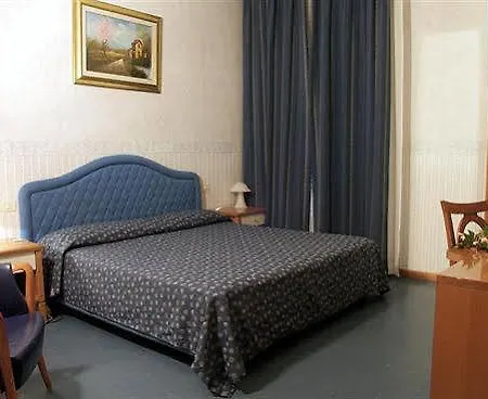Hotel Metropolitan Family
